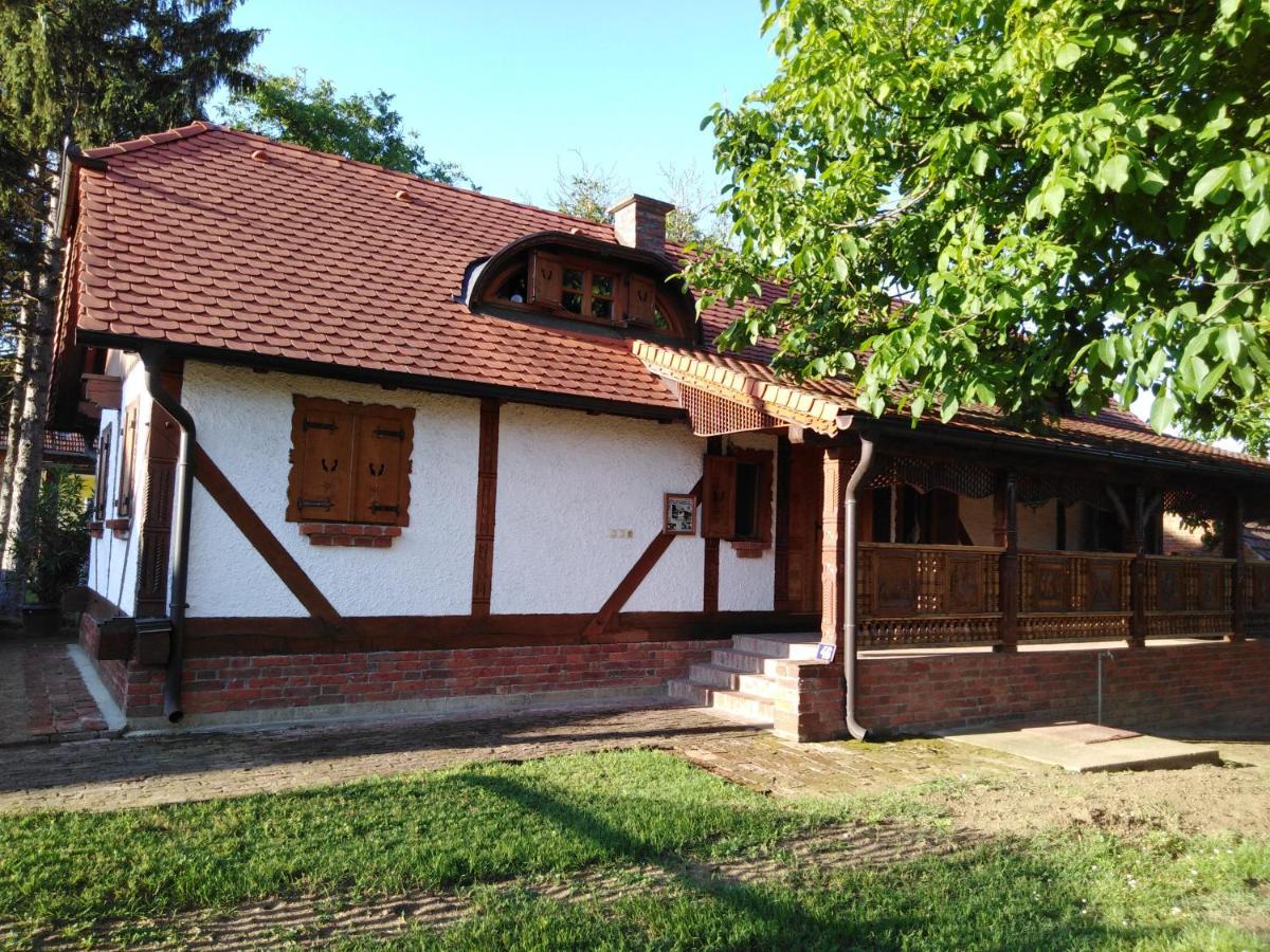 Umjetnicka Etno Kuca Luka Appartement Podravske Sesvete Buitenkant foto